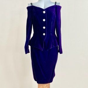 A.J.BARI purple velvet off-the-shoulder peplin button top & skirt..size 8